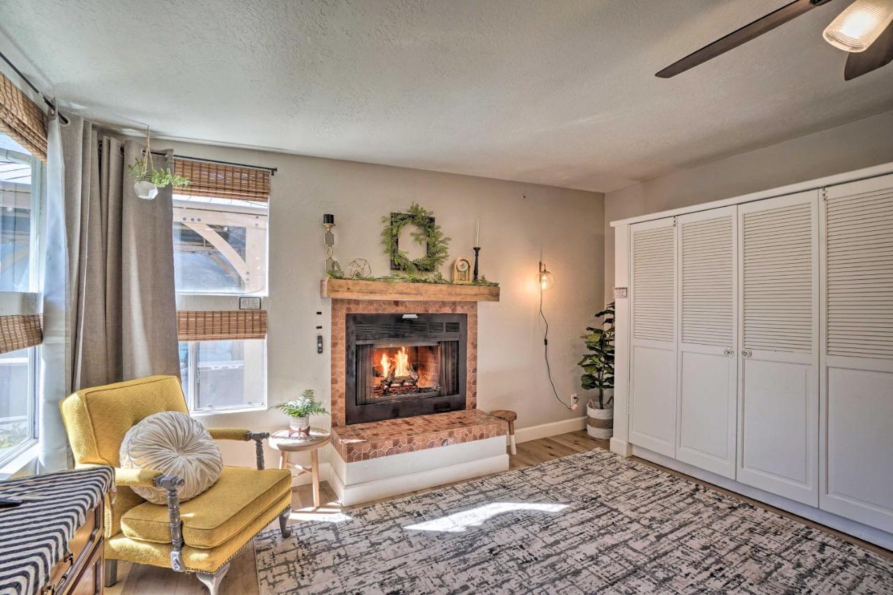 Central Williams Studio With Fireplace On Route 66! 아파트 외부 사진