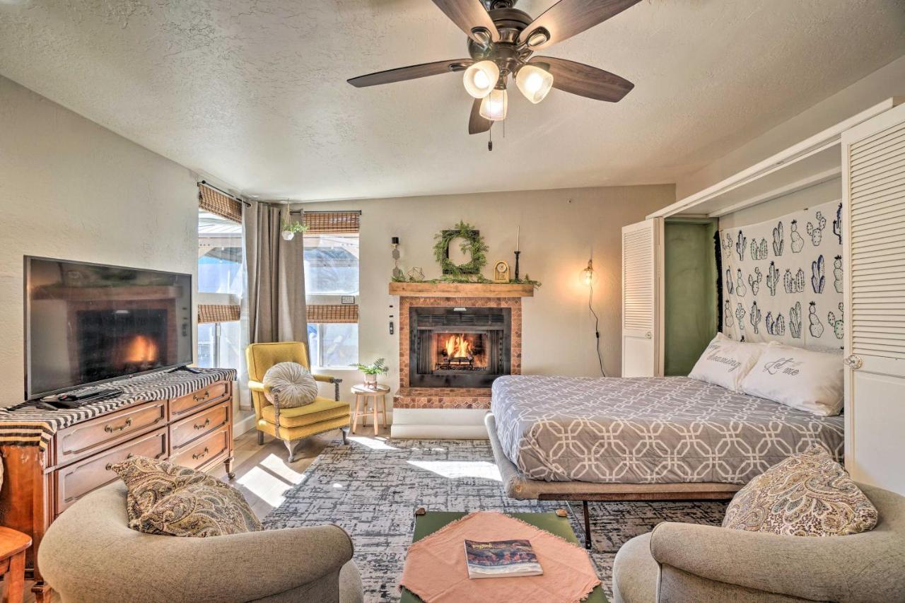 Central Williams Studio With Fireplace On Route 66! 아파트 외부 사진